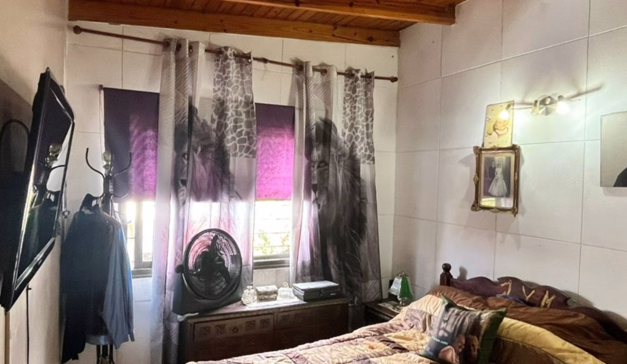 Dpto Planta alta con cochera7